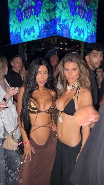 Full leaked Laura schultz page private photo
