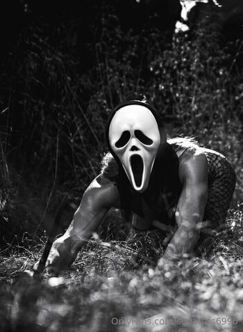 Full leaked Laura page private photo