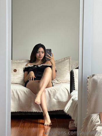 Full leaked Laurax private photo
