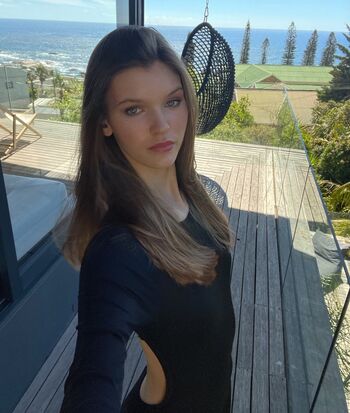 Full leaked Laurafermann private photo