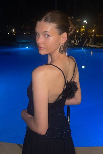 Full leaked Laurafermann private photo
