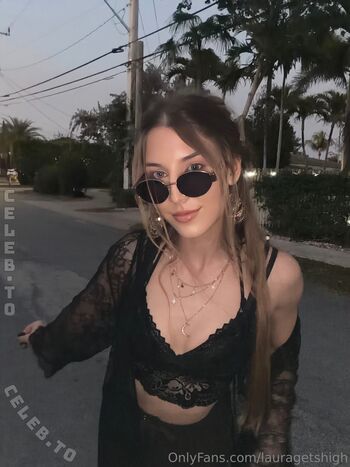 Full leaked Lauragetshigh page private photo