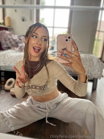 Full leaked Lauragetshigh private photo