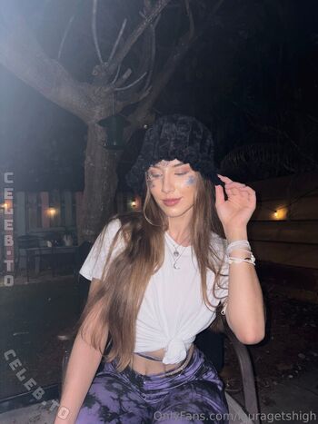 Full leaked Lauragetshigh private photo