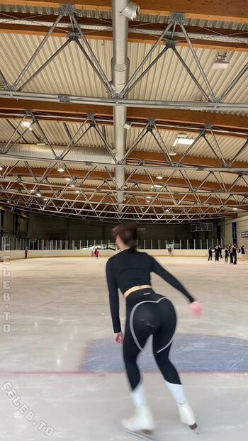 Full leaked Lauralianajane page private photo