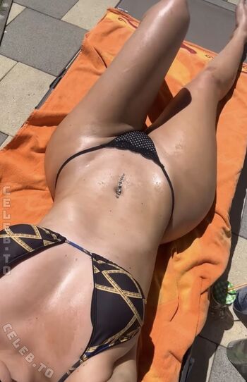 Full leaked Lauralianajane private photo