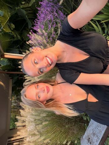 Full leaked Lauramjj private onlyfans photo