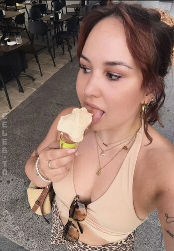 Full leaked Laurassoberlife private photo