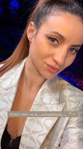 Full leaked Laure valee page private photo