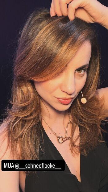 Full leaked Laure valee private photo