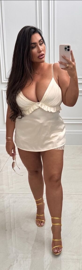 Full leaked Lauren goodger private photo