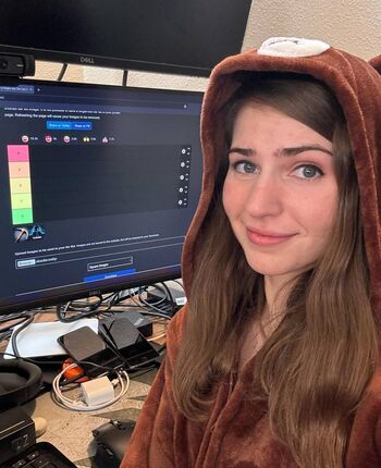 Full leaked Lauriewired private photo