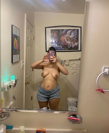 Full leaked Laybunniez private photo