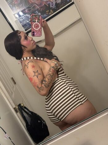 Full leaked Laybunniez private photo