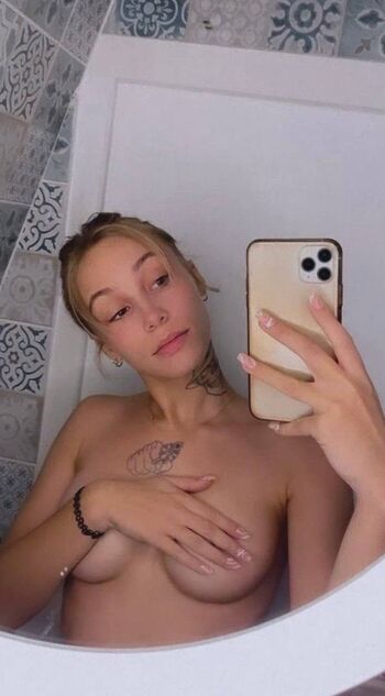 Full leaked Lea abp page private photo