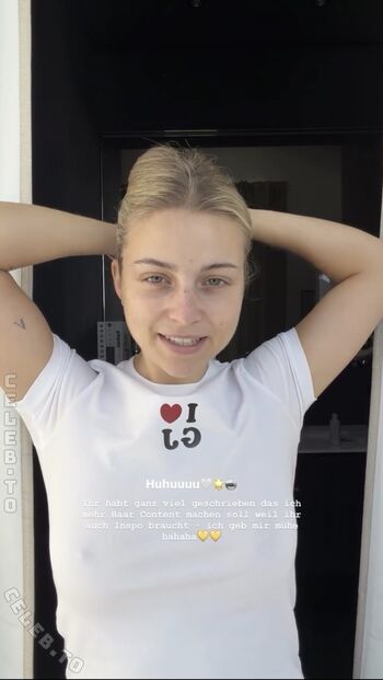 Full leaked Lea breuer page private photo