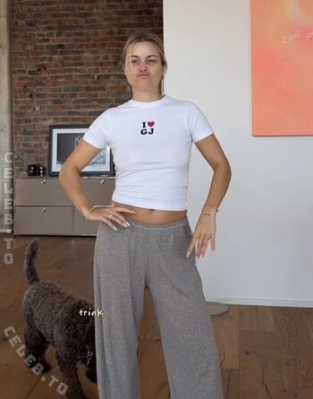 Full leaked Lea breuer page private photo