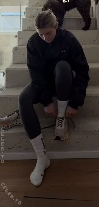 Full leaked Lea breuer private photo