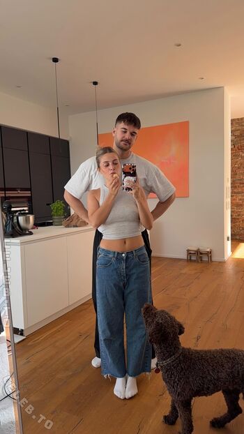Full leaked Lea breuer page private photo
