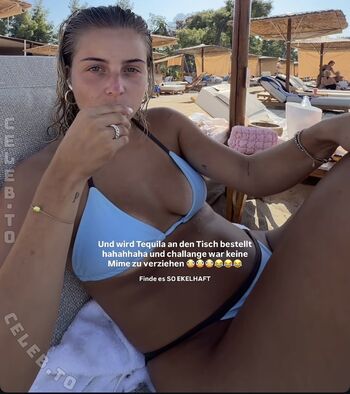 Full leaked Lea breuer page private photo
