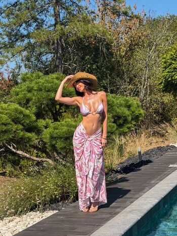 Full leaked Lea elui page private photo