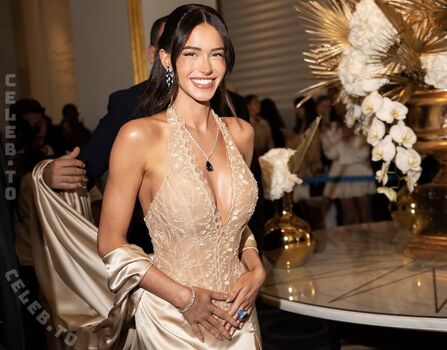 Full leaked Lea elui page private photo