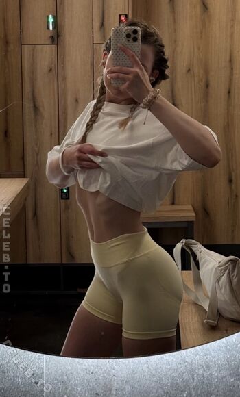 Full leaked Lea peach  page private photo