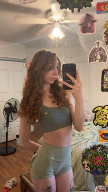 Full leaked Leafyem private photo