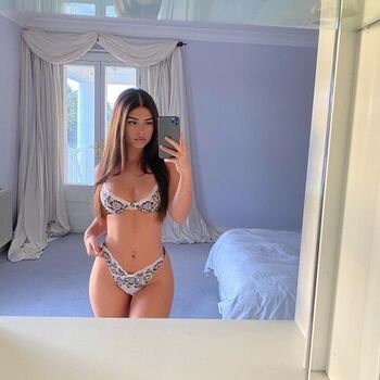 Full leaked Leah halton private photo