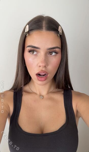 Full leaked Leah halton page private photo
