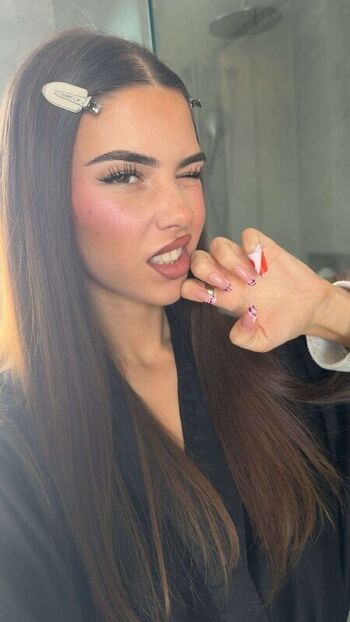 Leah Halton