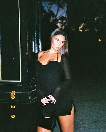 Full leaked Leah halton page private photo