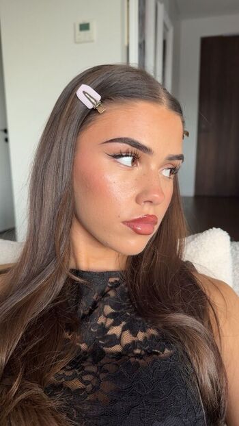 Full leaked Leah halton page private photo