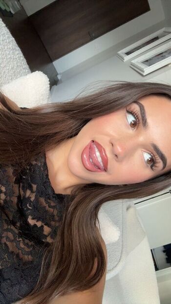 Full leaked Leah halton private photo