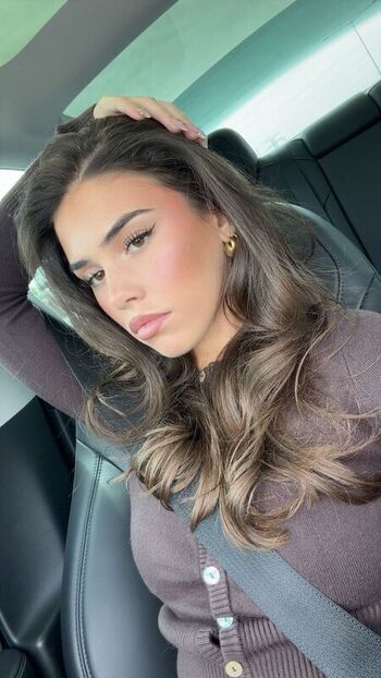 Leah Halton