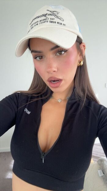 Full leaked Leah halton page private photo