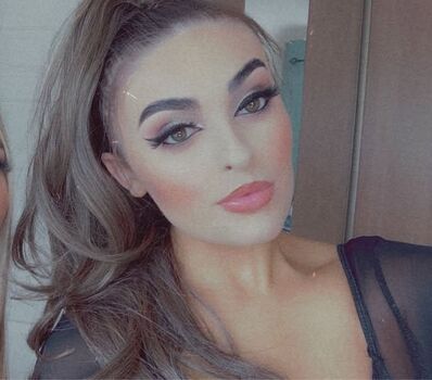 Full leaked Leah treanor private photo