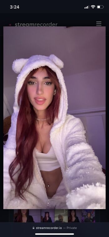 Full leaked Lealdeen private onlyfans photo