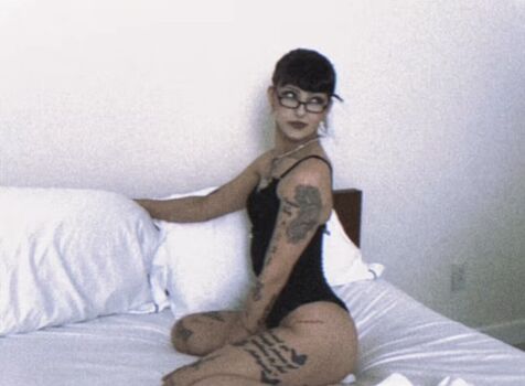 Full leaked Leanababey private photo