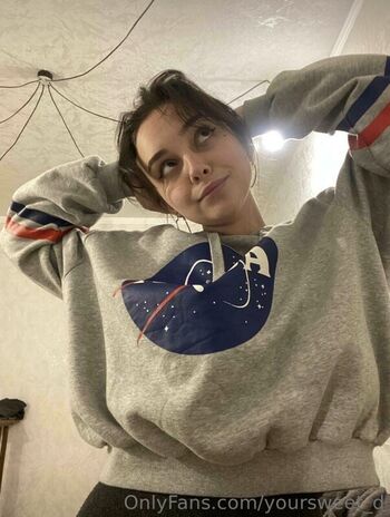 Full leaked Ledi di private photo