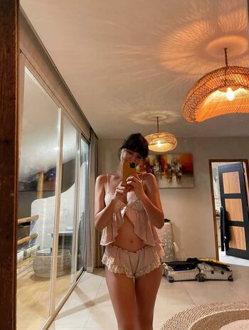Full leaked Lee hee eun page private onlyfans photo