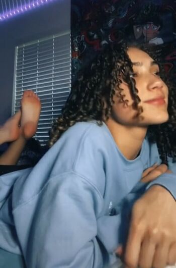Full leaked Leedeliks private photo