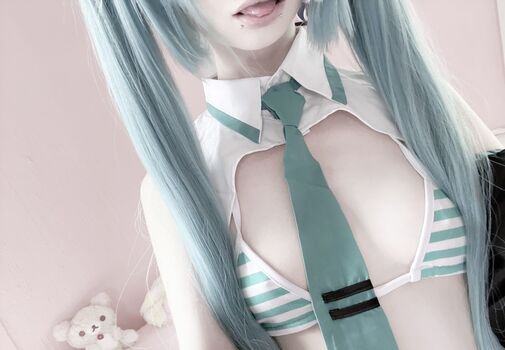 Leaked Lucy doll/ private photo viral onlyfans