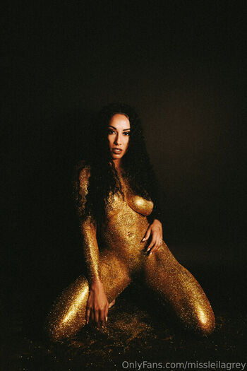 Full leaked Leila grey page private photo