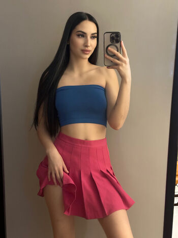 Full leaked Leila private photo