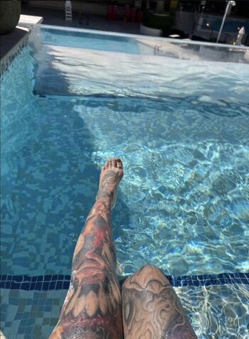 Full leaked Lena scissorhands private photo