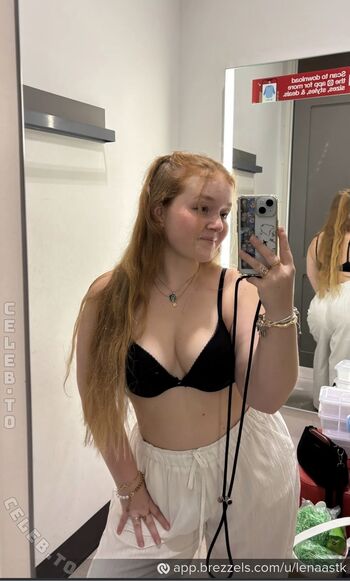 Full leaked Lenaa stk private photo