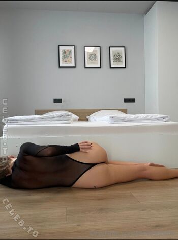 Full leaked Lenaisabellex private photo