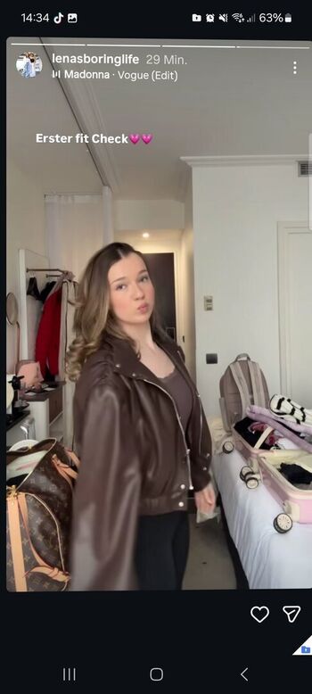 Full leaked Lenasboringlife private photo