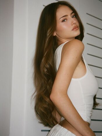 Full leaked Leni klum page private photo